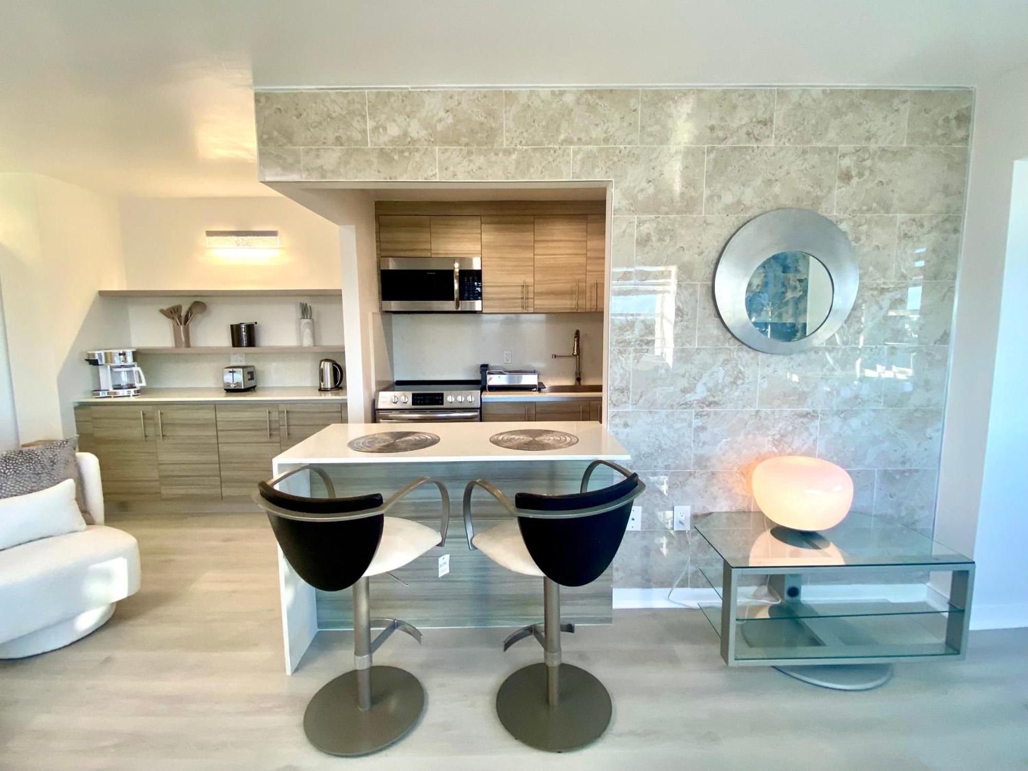 Panoramic Luxurious Waterfront One Bedroom Apartment With Miami Skyline View Free Parking 5Min Drive To マイアミビーチ エクステリア 写真
